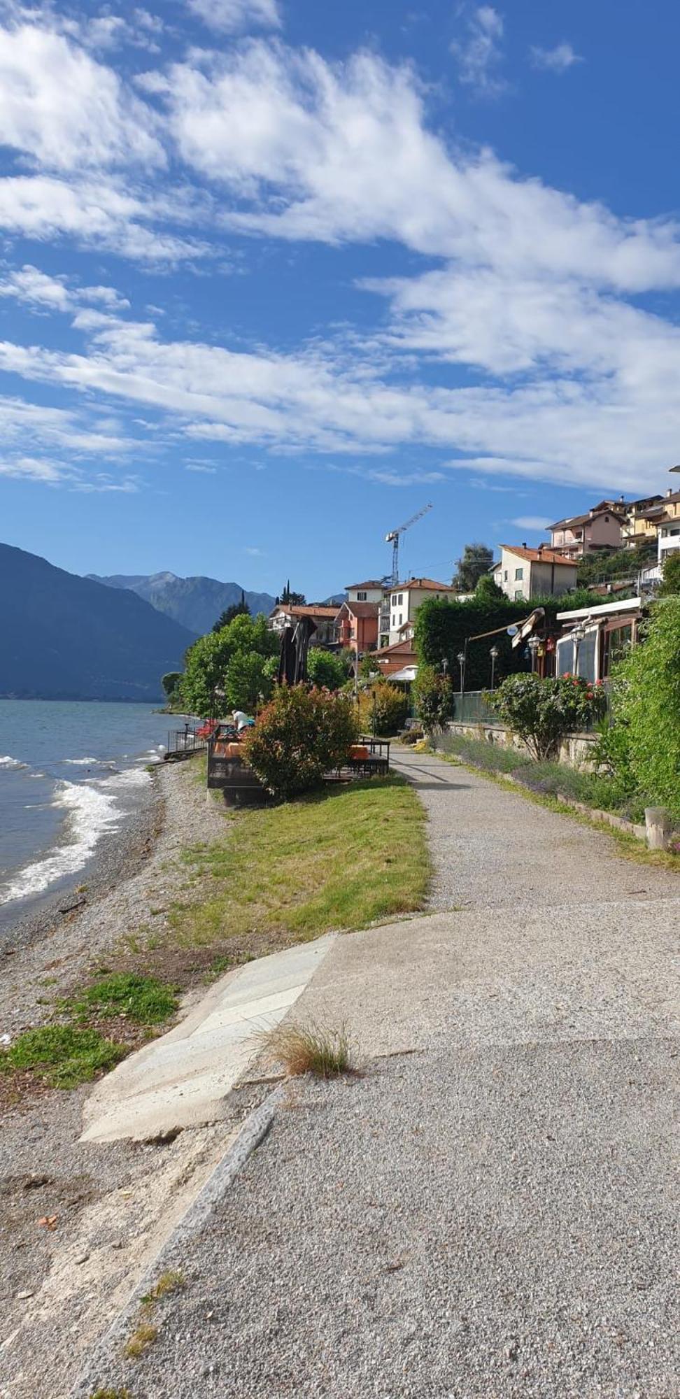 Residence Laguna Beach Pianello Del Lario Eksteriør billede